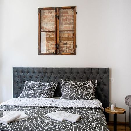 Szymborska Apartamenty Mostowa 18-2 ทอรูน ภายนอก รูปภาพ